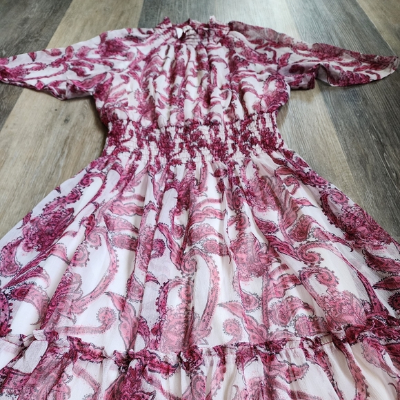 TAYLOR DRESS - Picture 9 of 13